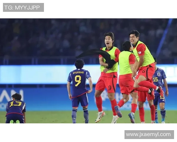 杭州足球队配合风格深度解析与对比分析 杭州足球队配合风格深度解析与对比分析